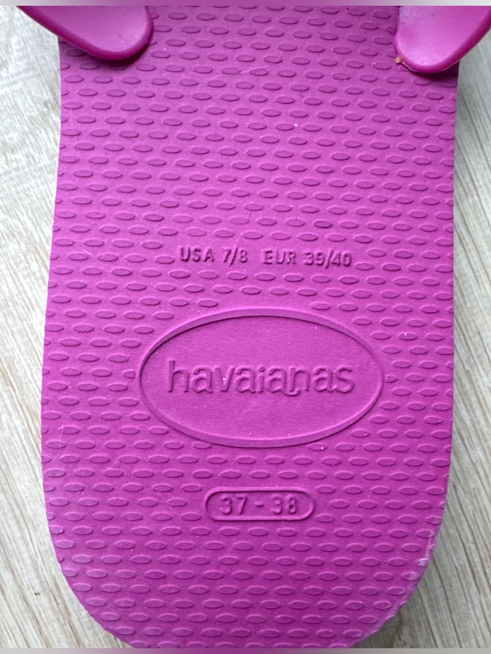 Havaianas Magenta Pink Slide Sandals - Picture 3 of 3